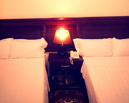 Maamuus Hotel-Gallery Images_Double-Bed-Room